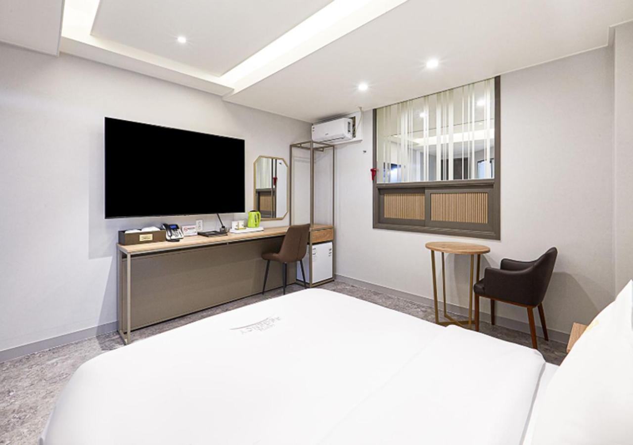Regency Hotel Seongnam Exteriör bild