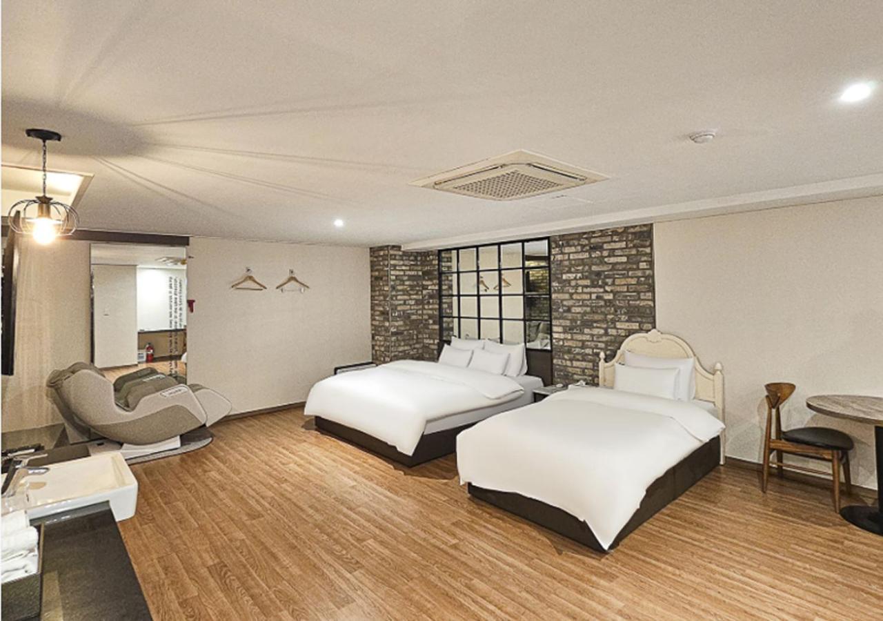 Regency Hotel Seongnam Exteriör bild