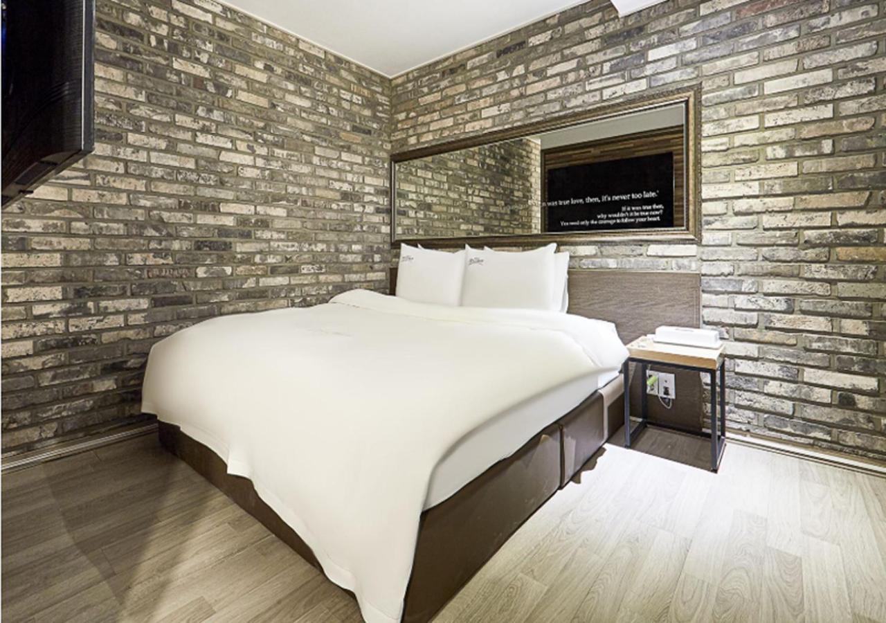 Regency Hotel Seongnam Exteriör bild