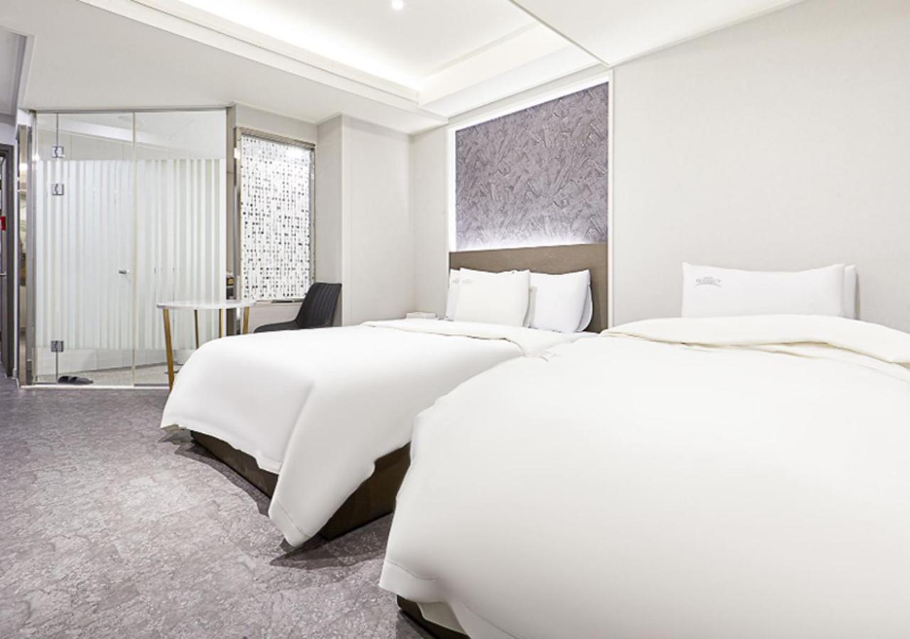 Regency Hotel Seongnam Exteriör bild