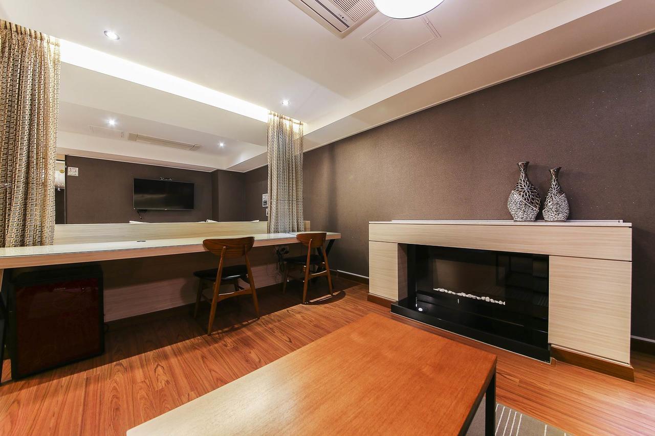 Regency Hotel Seongnam Exteriör bild
